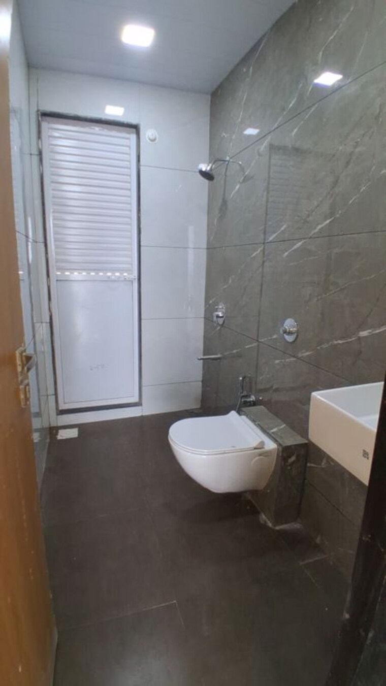 Bathroom, delta-icon 3 Bedroom 1169 Sq.Ft. Apartment In Airoli Sector 7 Navi Mumbai 10771821