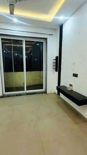 Room in 3 BHK Apartment at SS Mayfield Gardens, Sector 51 – for Rent