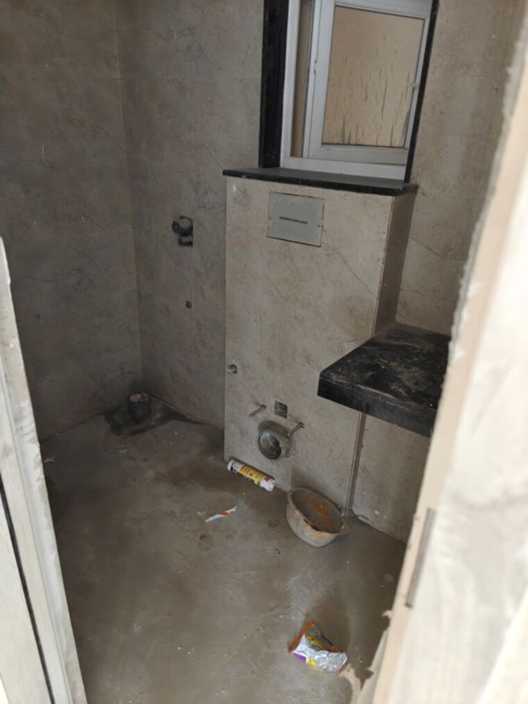 Bathroom, transcon-triumph-tower 1 Bedroom 397 Sq.Ft. Apartment In Andheri West Mumbai 10771830