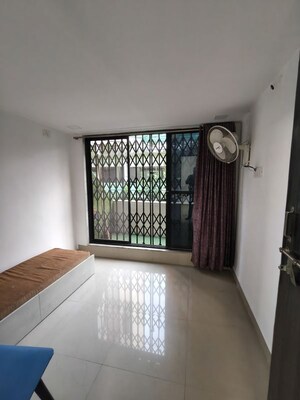 Bedroom in 2.5 BHK Apartment at Kailash Plaza, Kopar Khairane – for Sale