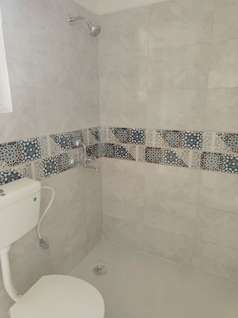 Bathroom, signature-global-prime 2 Bedroom 834 Sq.Ft. Apartment In Sector 63a Gurgaon 10771846