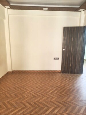 Room in 1 BHK Apartment at Kopar Khairane – for Rent