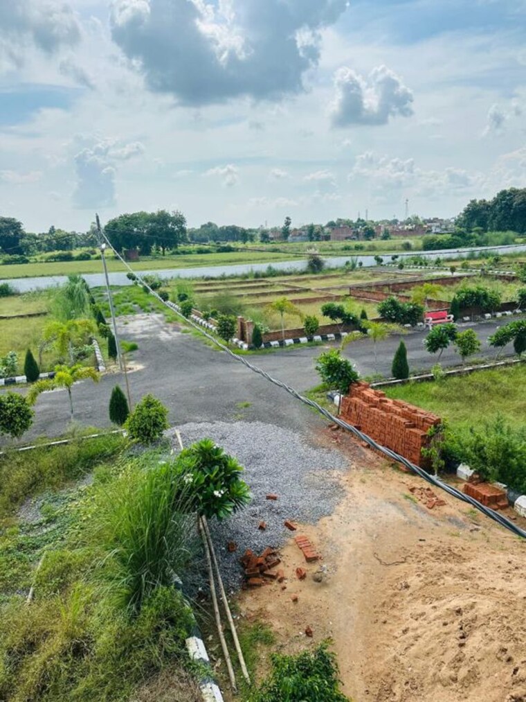 Garden, junab ganj  1000 Sq.Ft. Plot In Junab Ganj Lucknow 10771867