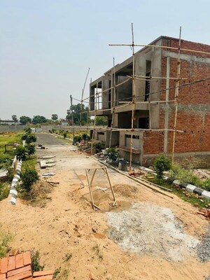  Plot – Exterior View View at Junab Ganj - for Sale
