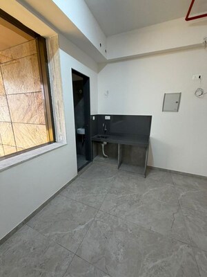 1 RK Apartment For Sale in Pratik Springwoods, Kandivali East