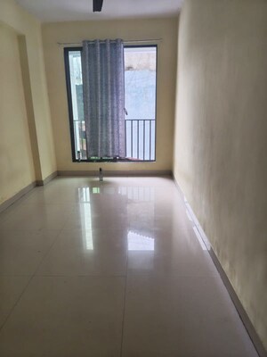1 BHK Apartment For Rent in Kopar Khairane