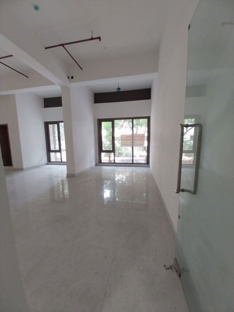 Room, savvy-merushikhar Commercial Office Space 600 Sq.Ft. In Andheri East Mumbai 10771233