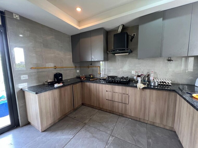 Kitchen, sector 14 5 Bedroom 700 Sq.Yd. Builder Floor In Sector 14 Gurgaon 10763229