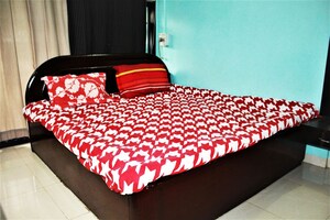 Bedroom in  Pg at Bredco Hill View Park, Kandivali East – for Rent