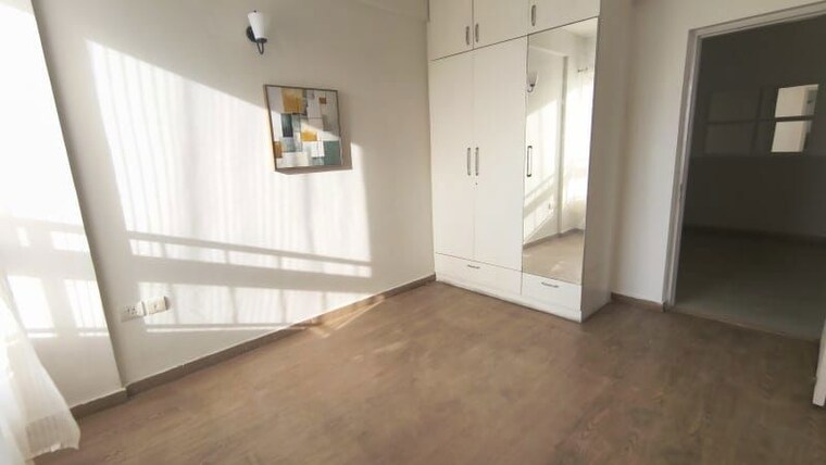 Room, emaar-palm-gardens 3.5 Bedroom 1900 Sq.Ft. Apartment In Sector 83 Gurgaon 10771908