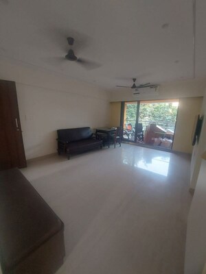1 BHK Apartment For Rent in Bandra West