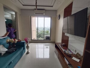 2 BHK Apartment For Rent in Mukta Residency, Shilphata