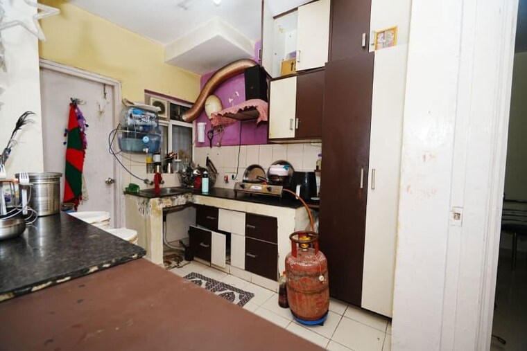 Kitchen, sare-home 3 Bedroom 1183 Sq.Ft. Apartment In Sector 92 Gurgaon 10771942