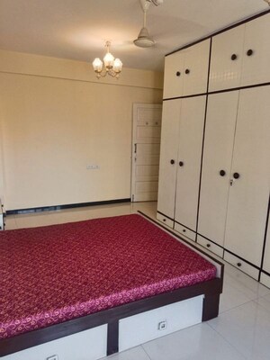 Bedroom in 1 BHK Apartment at Juhu – for Rent