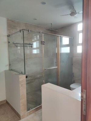 Bathroom in 4 BHK Builder Floor at Safdarjung Enclave – for Sale