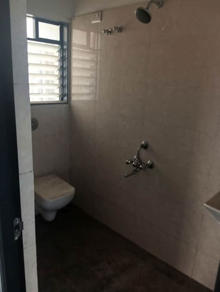 Bathroom, unity-venus-heights 1 Bedroom 528 Sq.Ft. Apartment In Chembur Mumbai 10771988