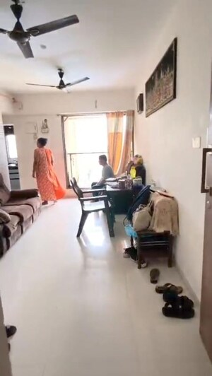 Team Area in 2 BHK Apartment at Chandak Nishchay, Borivali East – for Rent