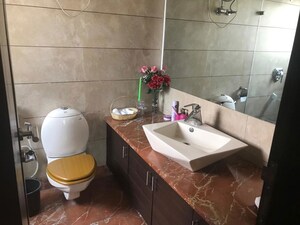 Bathroom in 3 BHK Builder Floor at Panchsheel Enclave – for Rent