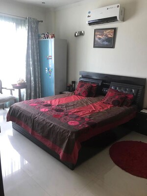Bedroom in 3 BHK Builder Floor at Panchsheel Enclave – for Rent