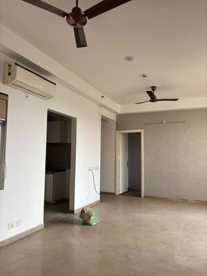 Room in 3 BHK Apartment at Mapsko Mount Ville, Sector 79 – for Rent