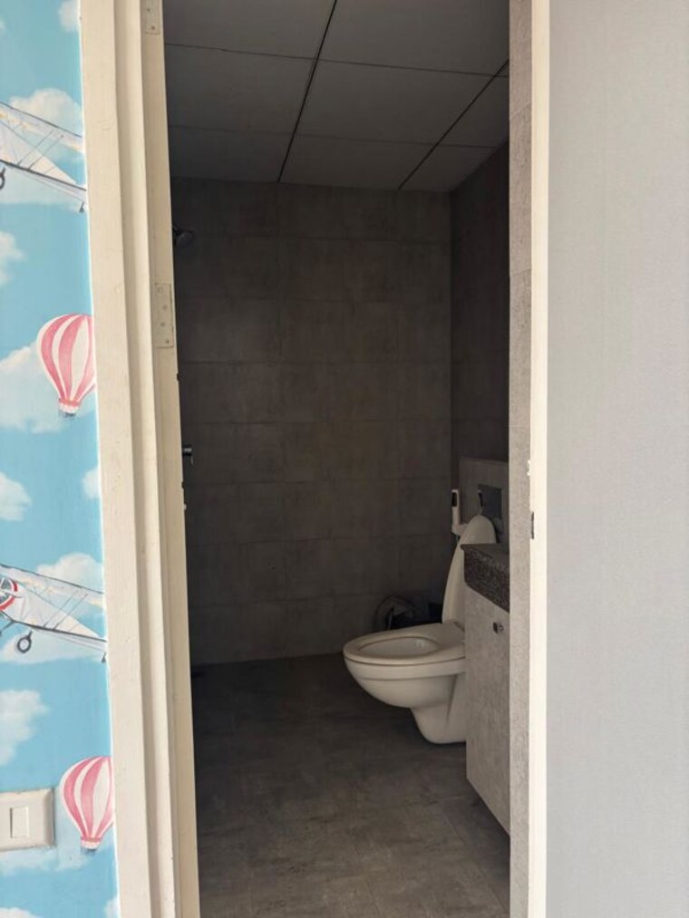 Bathroom, mapsko-mount-ville 3 Bedroom 1510 Sq.Ft. Apartment In Sector 79 Gurgaon 10772015