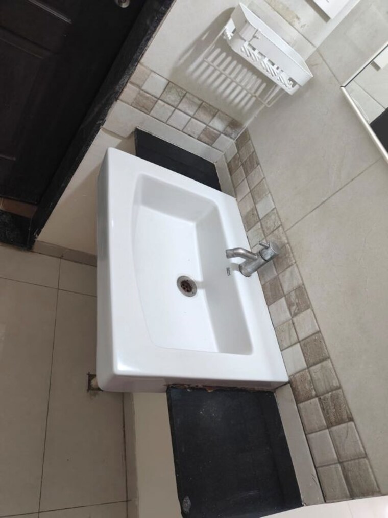 Bathroom, prithvi-pinewood 2 Bedroom 1100 Sq.Ft. Apartment In Baner Pune 10772019