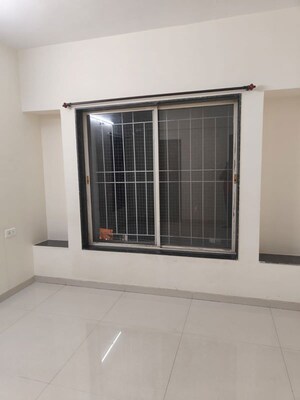 Room in 2 BHK Apartment at Prithvi Pinewood, Baner – for Rent