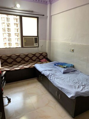 1 RK Apartment For Rent in Arihant Tower Vakola, Santacruz East