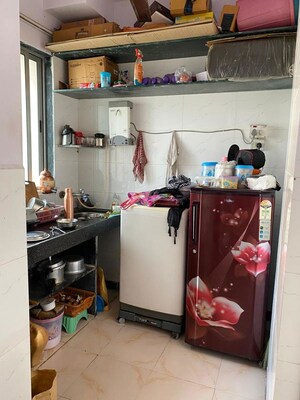 Furnished Amenities in 1 RK Apartment at Arihant Tower Vakola, Santacruz East – for Rent