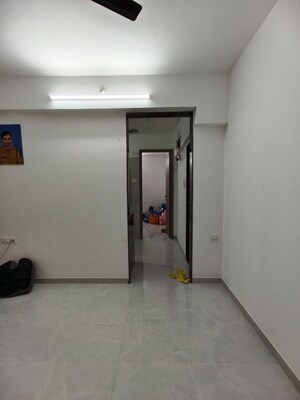 Room in 1 BHK Apartment at The Green Sai Hill CHS, Borivali West – for Rent