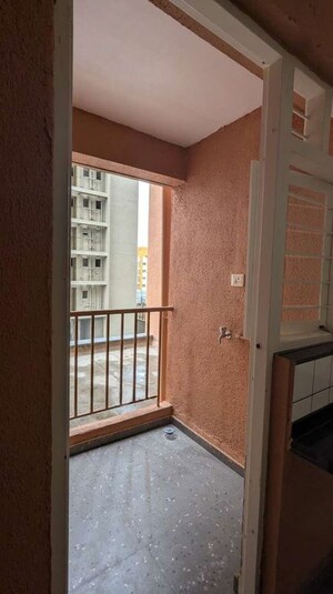 Room in 2 BHK Apartment at Vision Rhythm, Dudulgaon – for Rent