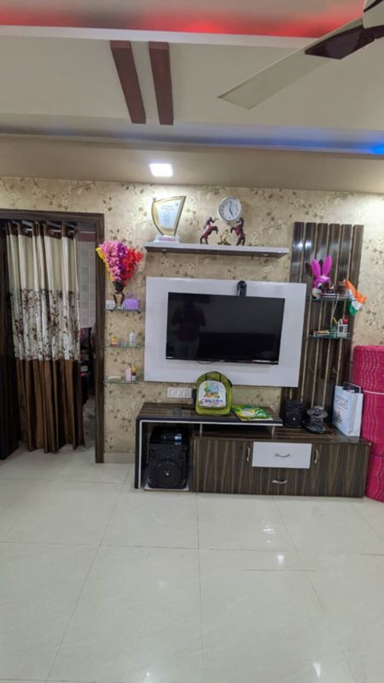 Living Room, yashganga-residency 1 Bedroom 670 Sq.Ft. Apartment In Narhe Pune 10732545