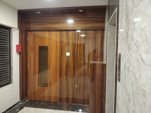 2 BHK Apartment – Entrance View at Unity Venus Heights, Chembur - for Rent