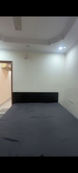 Room in 1 BHK Builder Floor at Kailash Hills – for Rent