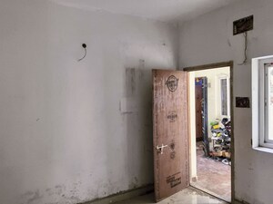 Room in  Apartment at Ambattur – for Sale
