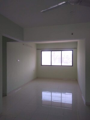 Room in 4 BHK Apartment at Konark Pooram, Kondhwa – for Sale