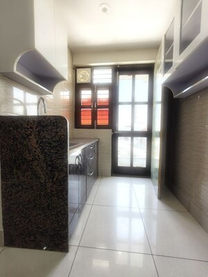 Staircase in 1 RK Builder Floor at Sector 23 – for Rent