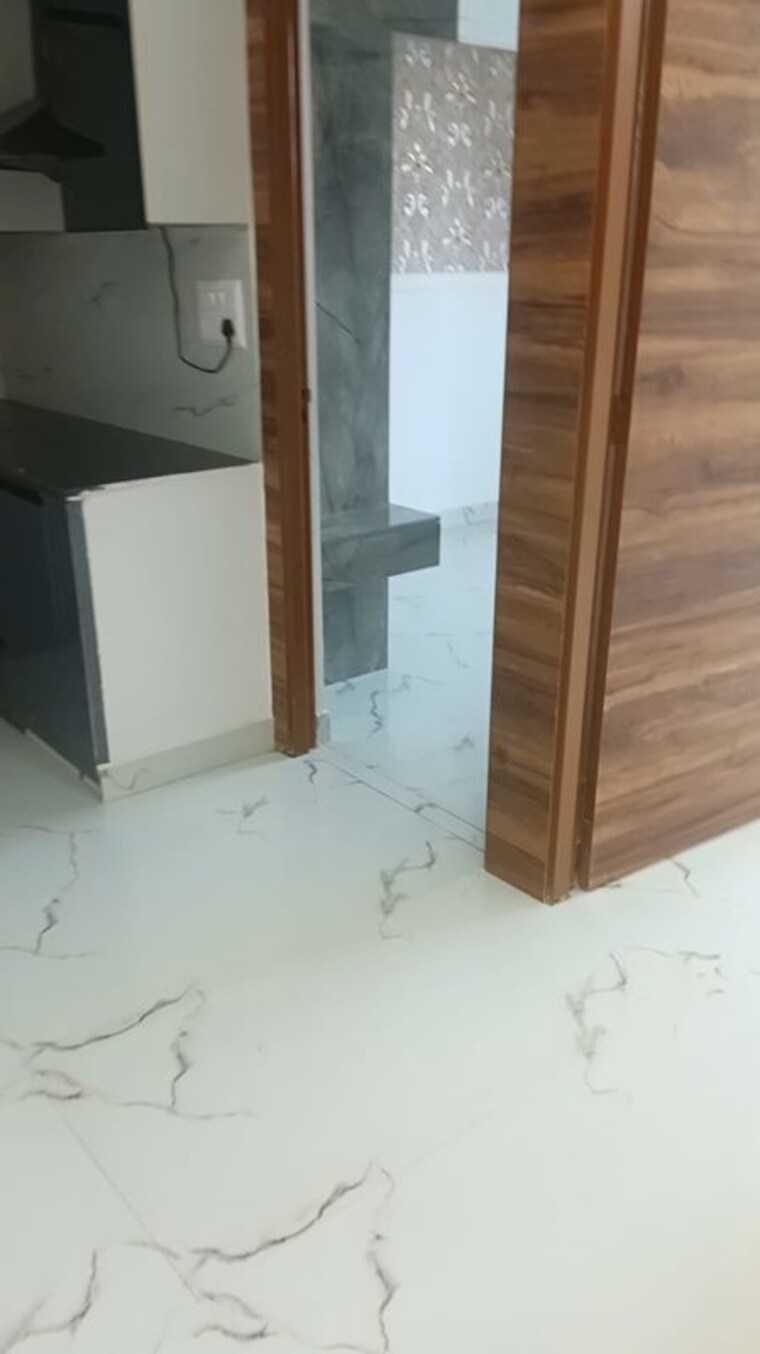 Room, noida extension 2 Bedroom 980 Sq.Ft. Builder Floor In Noida Extension Greater Noida 10772190