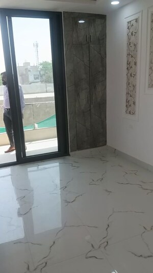 2 BHK Builder Floor For Sale in Noida Extension