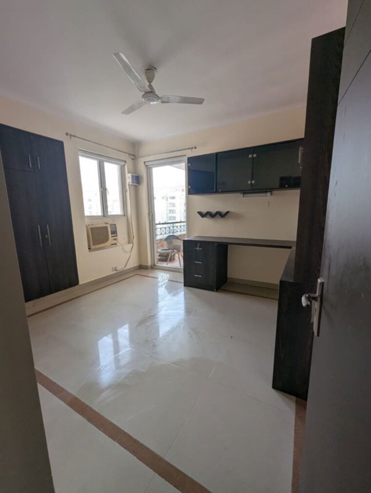 Room, dlf-park-place 3 Bedroom 2329 Sq.Ft. Apartment In Sector 54 Gurgaon 10772387