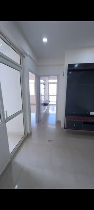 2 BHK Apartment For Rent in Suncity Avenue 76, Sector 76