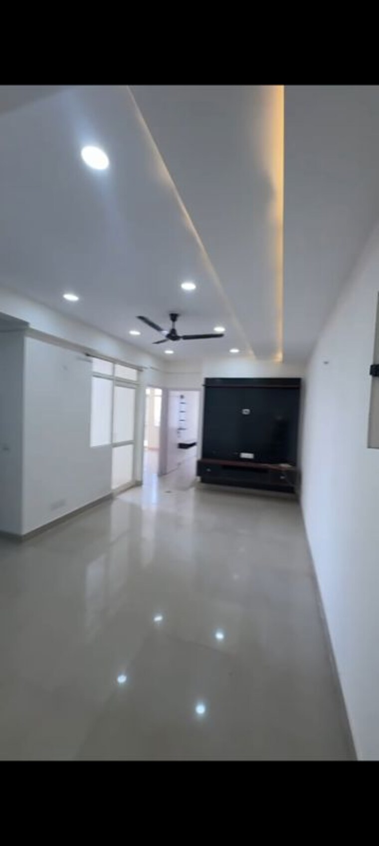 Room, suncity-avenue-76 2 Bedroom 682 Sq.Ft. Apartment In Sector 76 Gurgaon 10772422