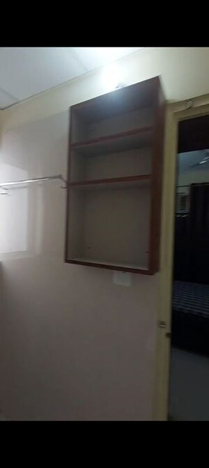 Room in 2 BHK Apartment at Pyramid Pride, Sector 76 – for Rent