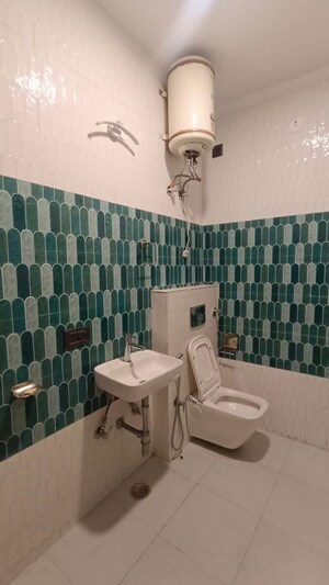 Bathroom in 3 BHK Builder Floor at Palam Vihar – for Rent