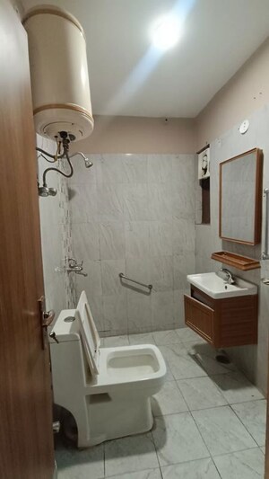 Bathroom in 3 BHK Builder Floor at Palam Vihar – for Rent