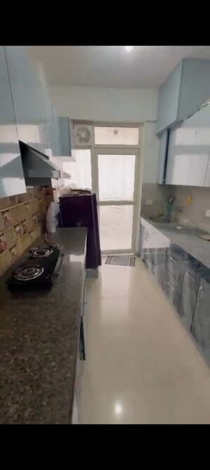 Team Area in 2 BHK Apartment at Suncity Avenue 76, Sector 76 – for Rent