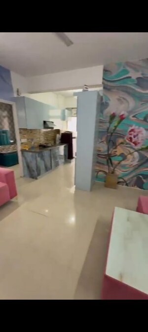 Team Area in 2 BHK Apartment at Suncity Avenue 76, Sector 76 – for Rent