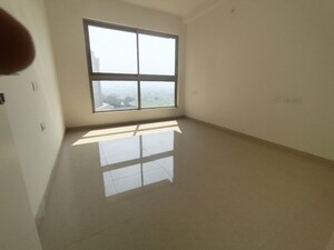 2 BHK Apartment For Sale in Hiranandani Fortune City, Panvel
