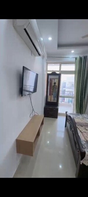 Furnished Amenities in 2 BHK Apartment at Suncity Avenue 76, Sector 76 – for Rent