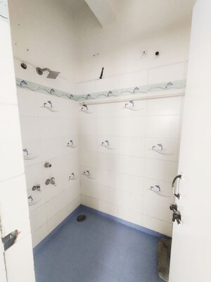 Bathroom in 1 BHK Apartment at Chandan Nagar – for Rent